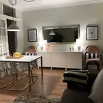 Flores & Campos Apartment