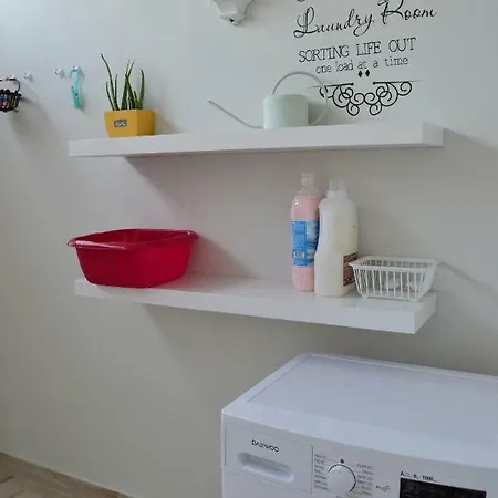 Flores & Campos Apartment *