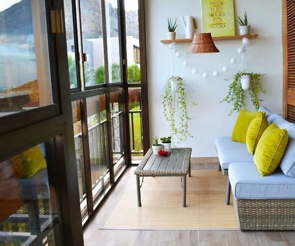 Appartement Flores & Campos *